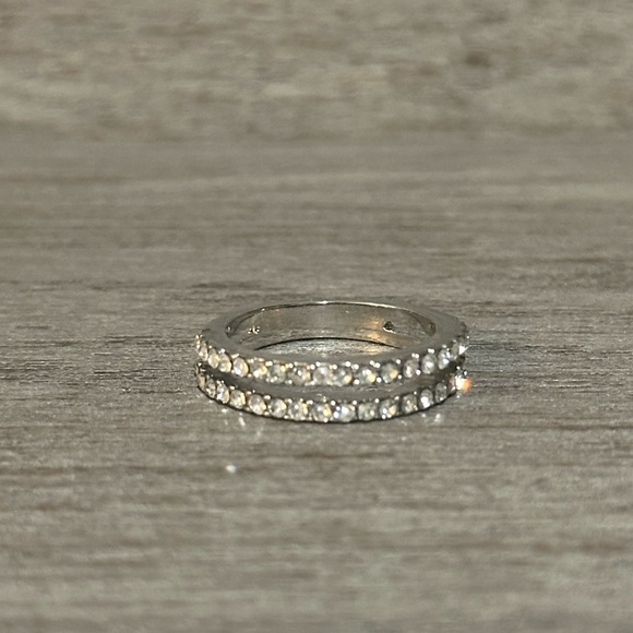 Assorted Bedazzled Silver Rings (Assorted Sizes) - Picture 3 of 4